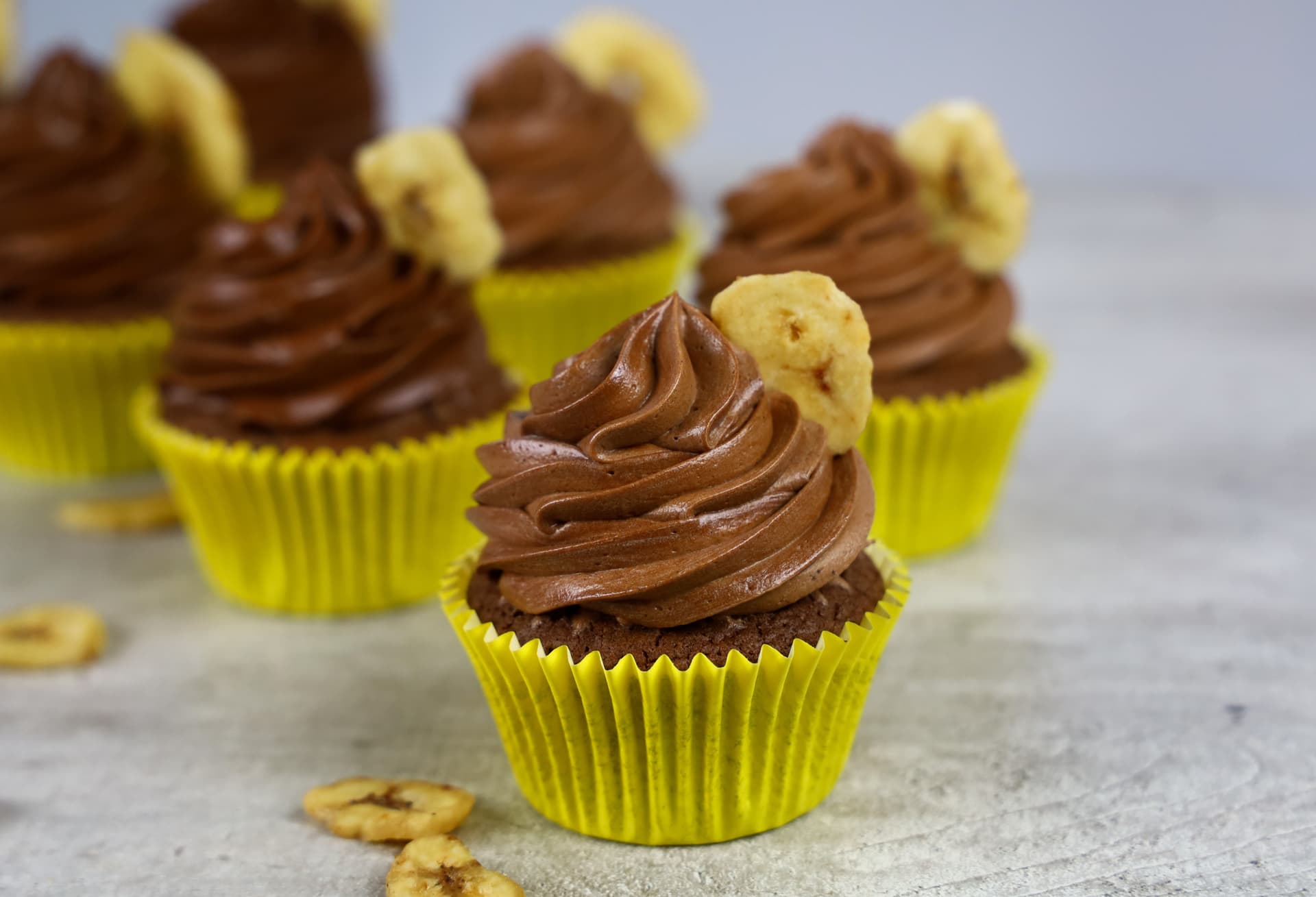Cupcakes με σοκολάτα και μπανάνα – Sweet & Bitter