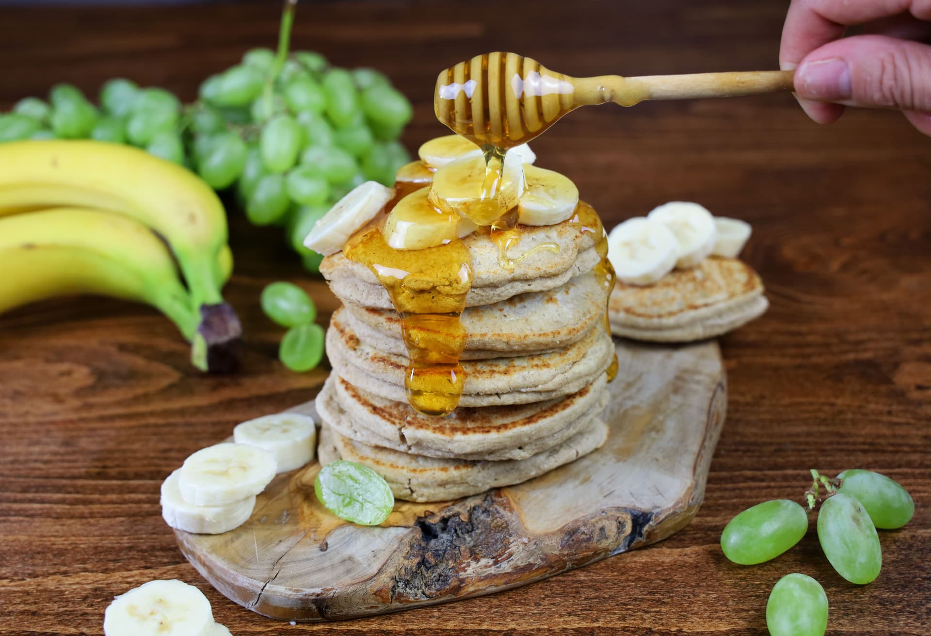 Pancakes με αλεύρι βρώμης και μέλι – Sweet & Bitter