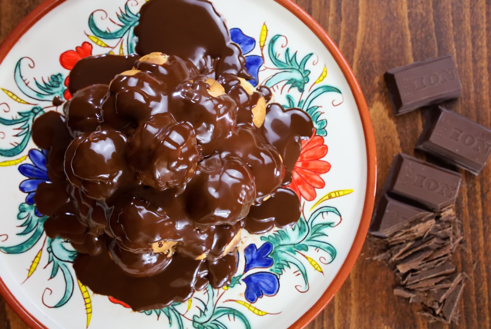 Profiterole – Sweet & Bitter