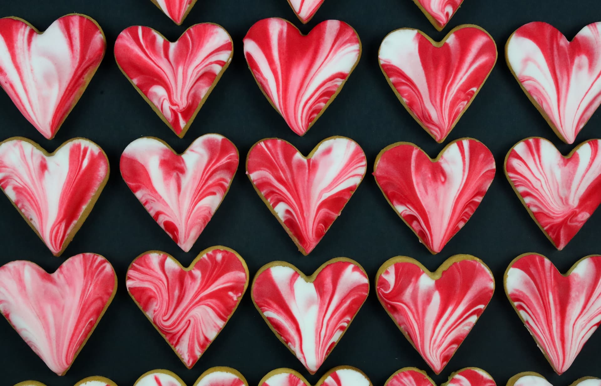 Valentine cookies – Sweet & Bitter