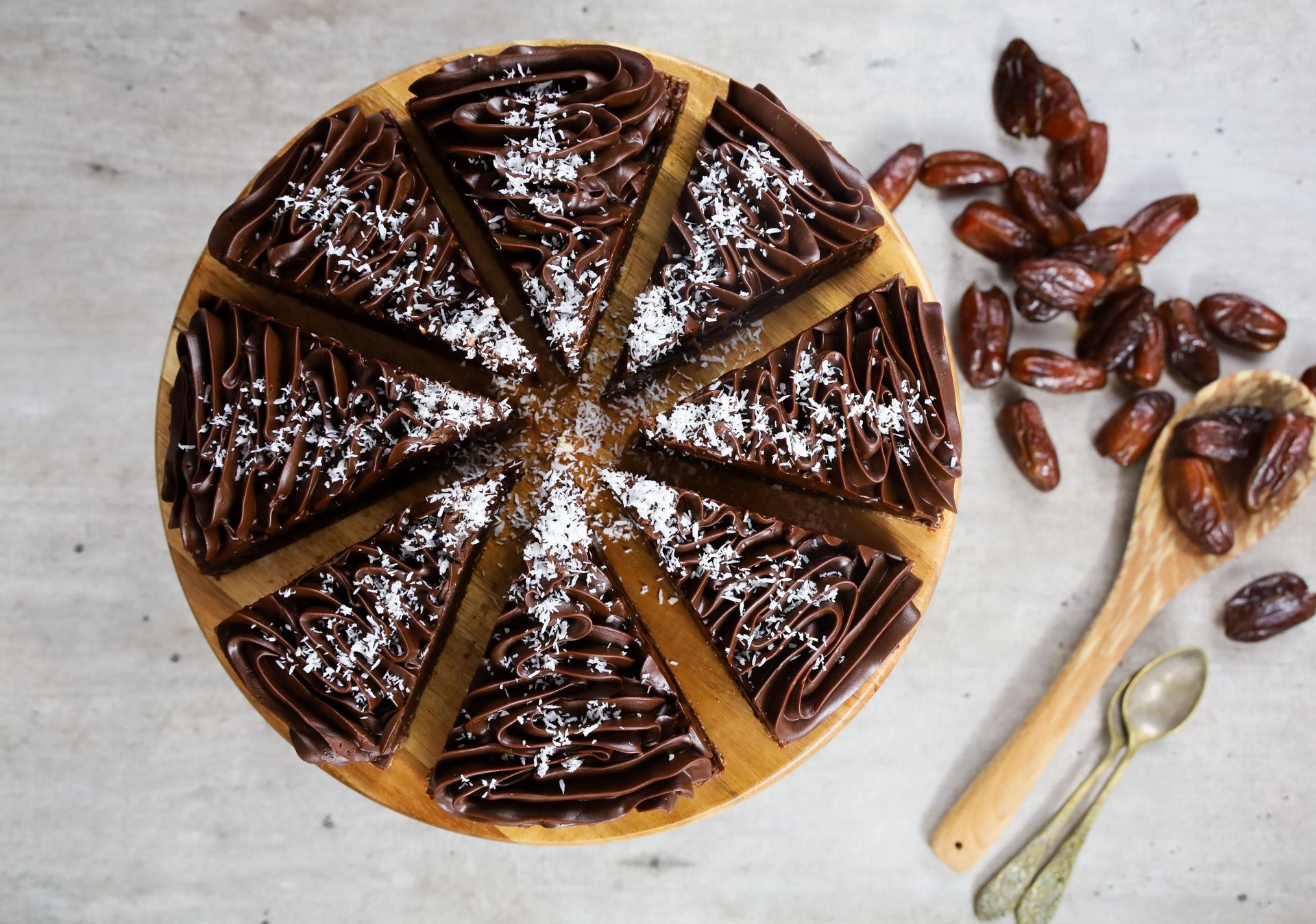 chocolate healthy tart.jpg