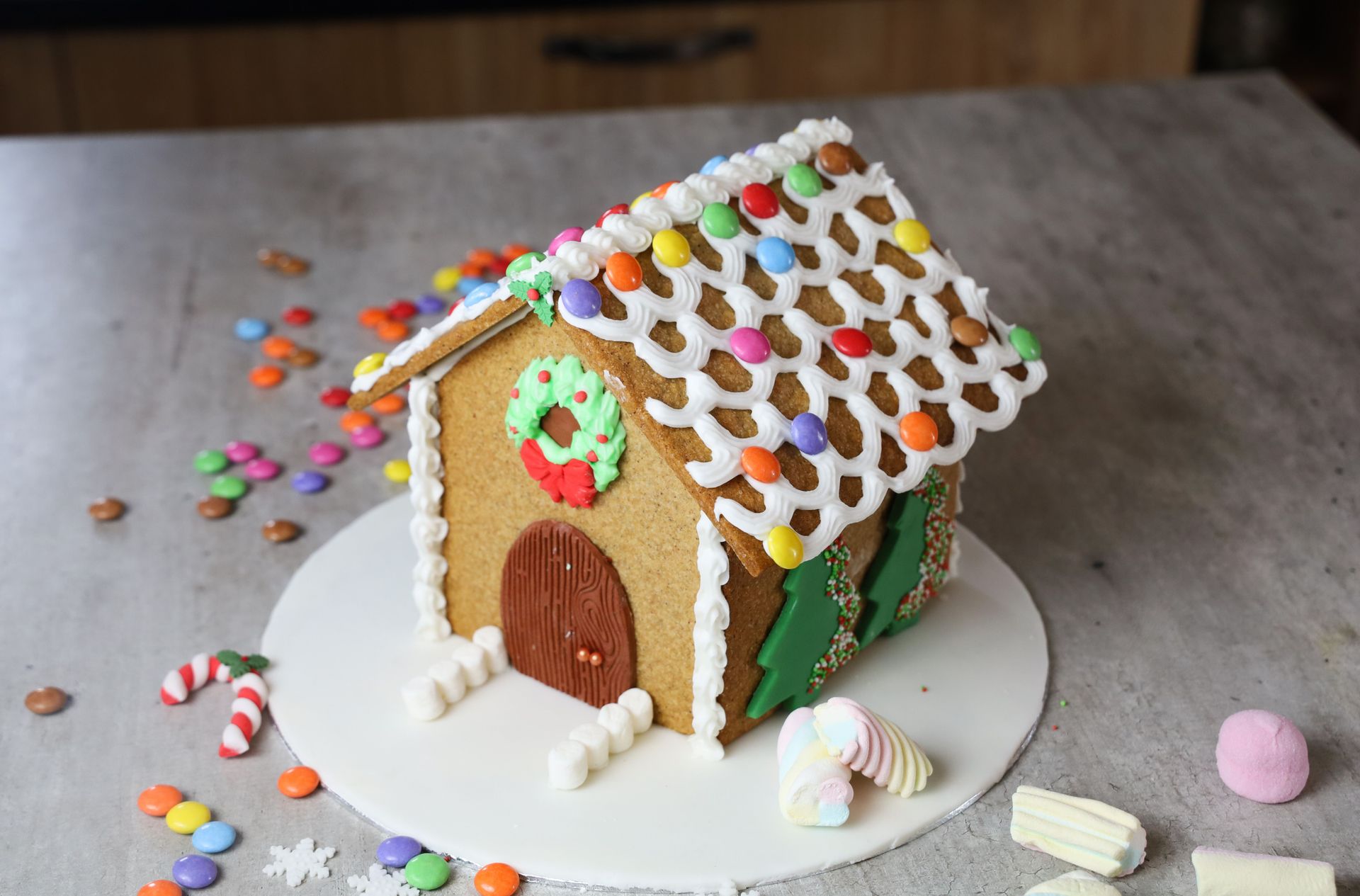 christmas candies house.jpg