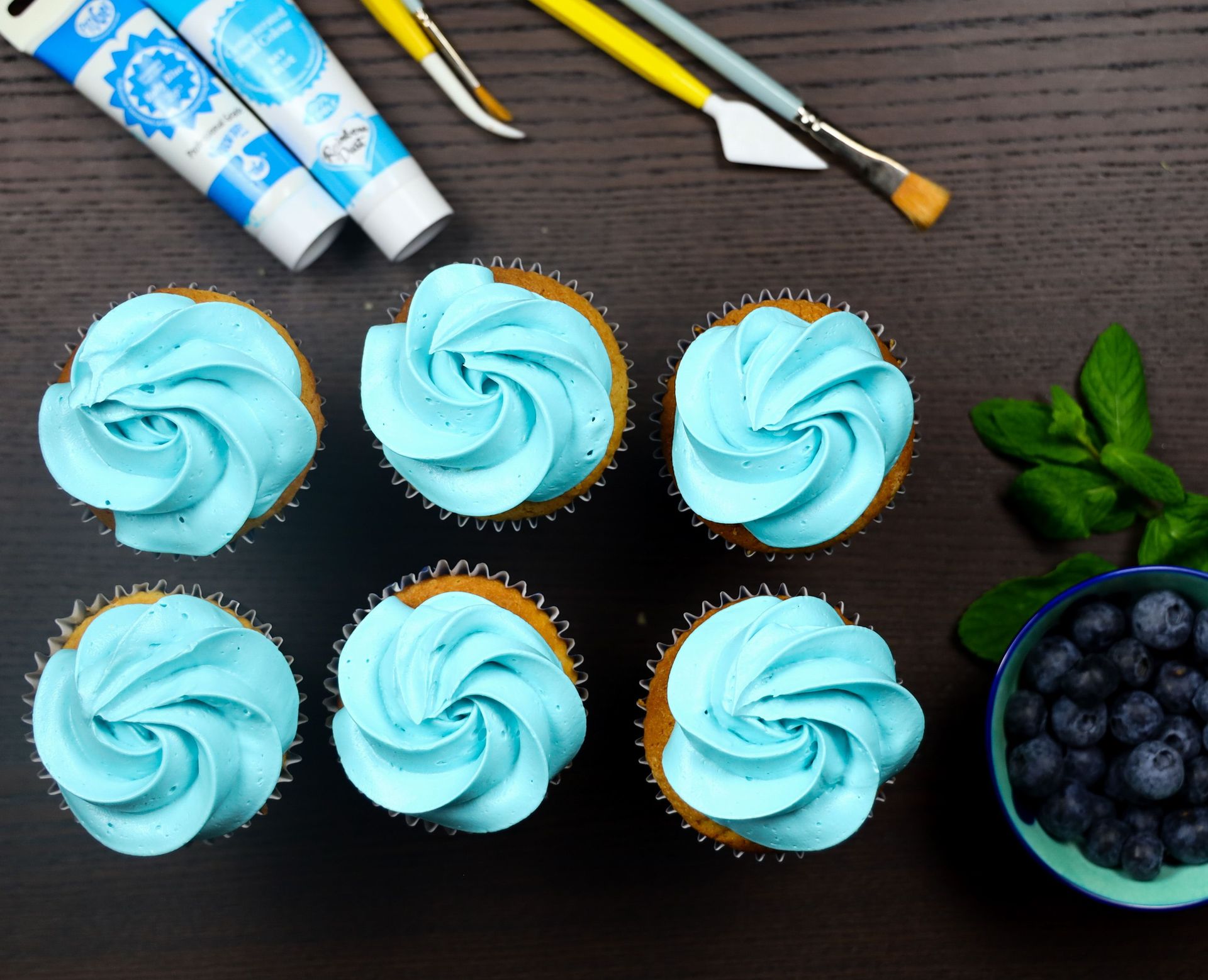 cupcakes με βουτυρόκρεμα.jpg