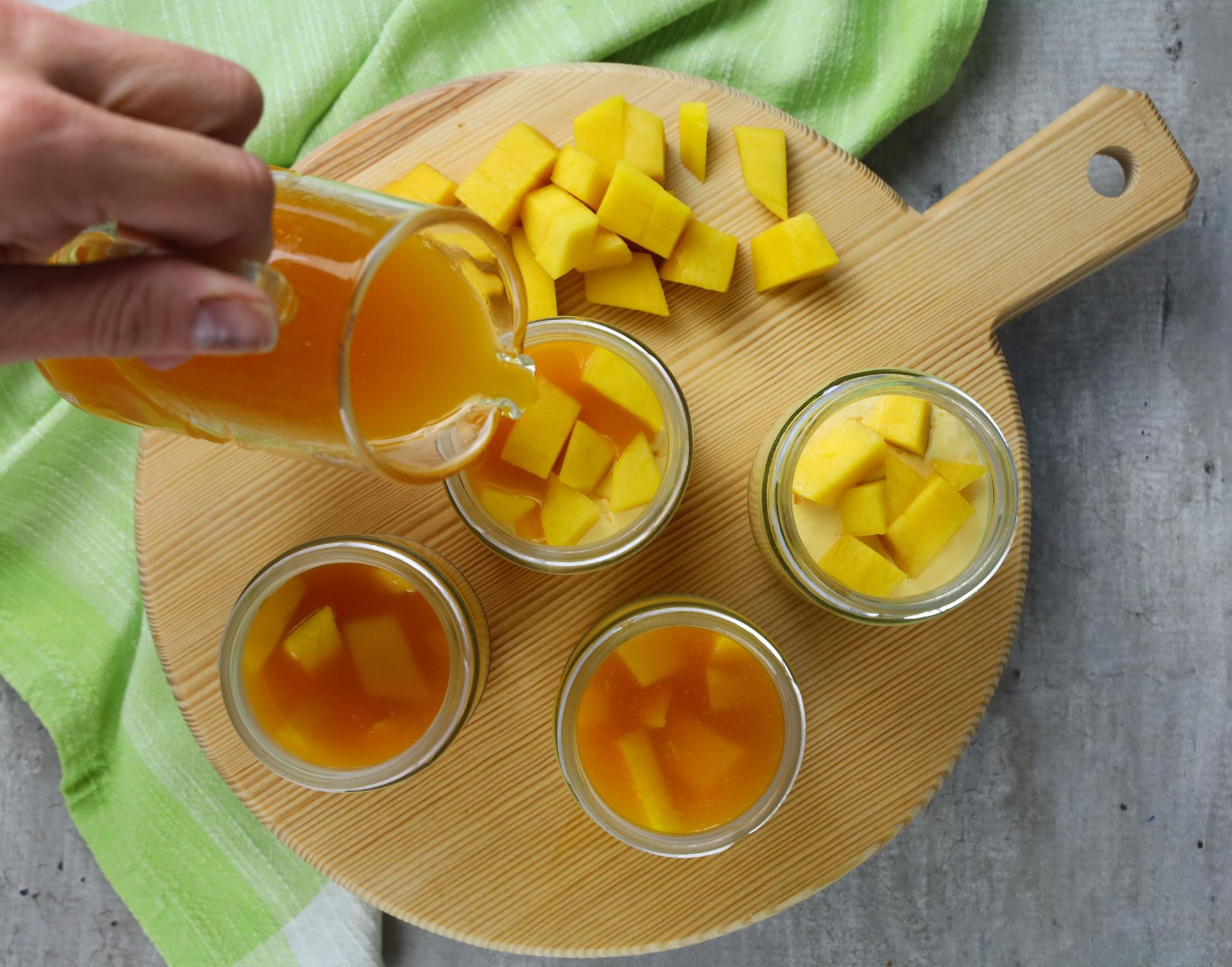 mango dessert..jpg