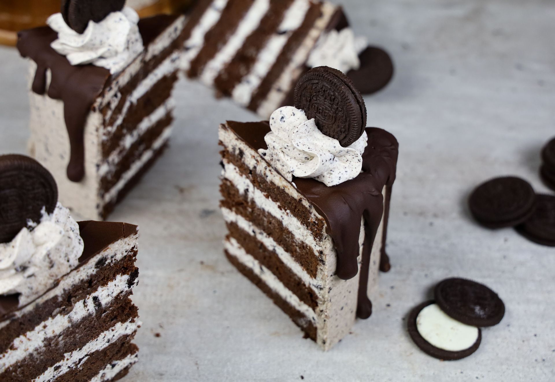 oreo birthday cake.jpg