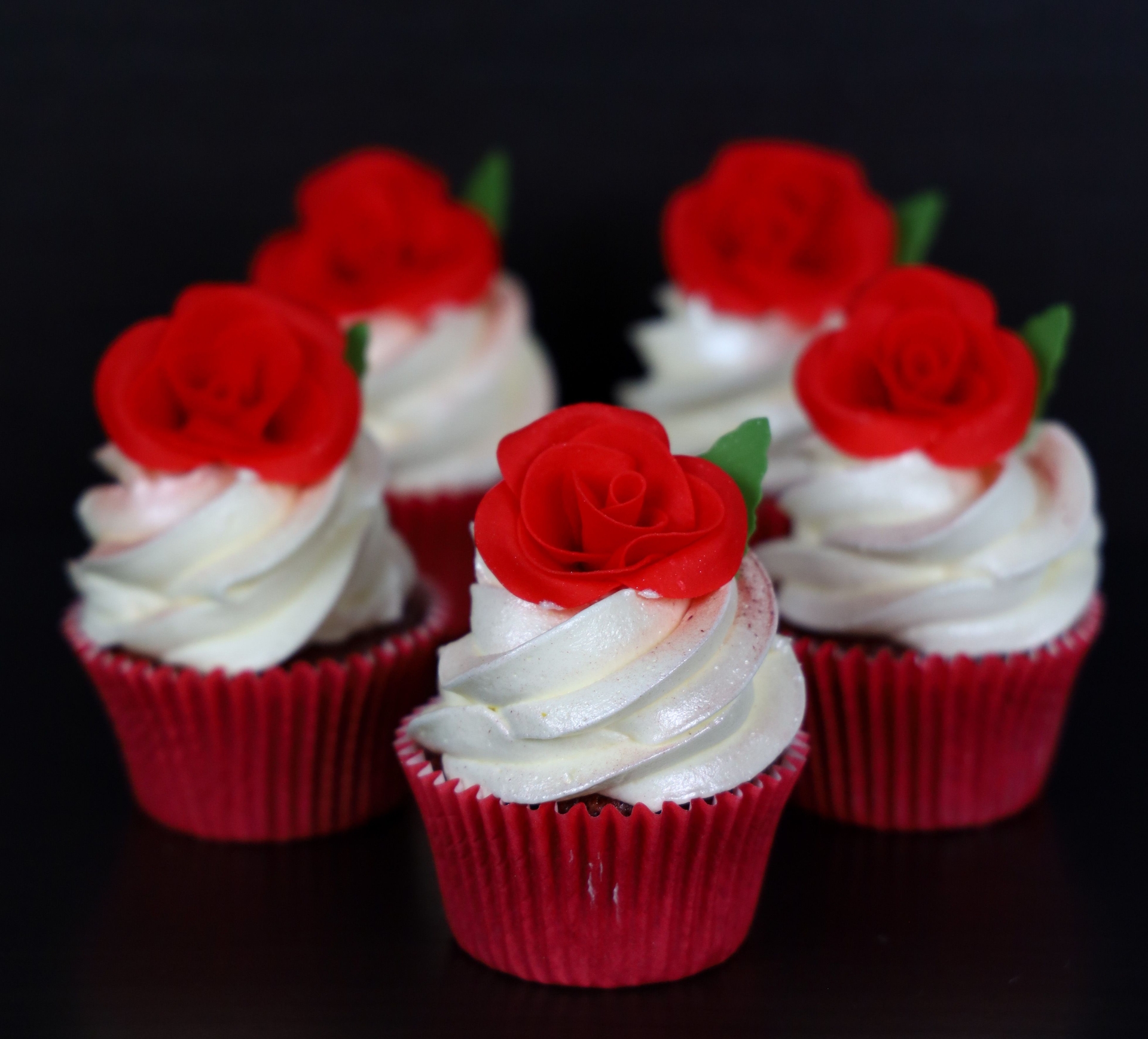 rose-cupcakes.jpg