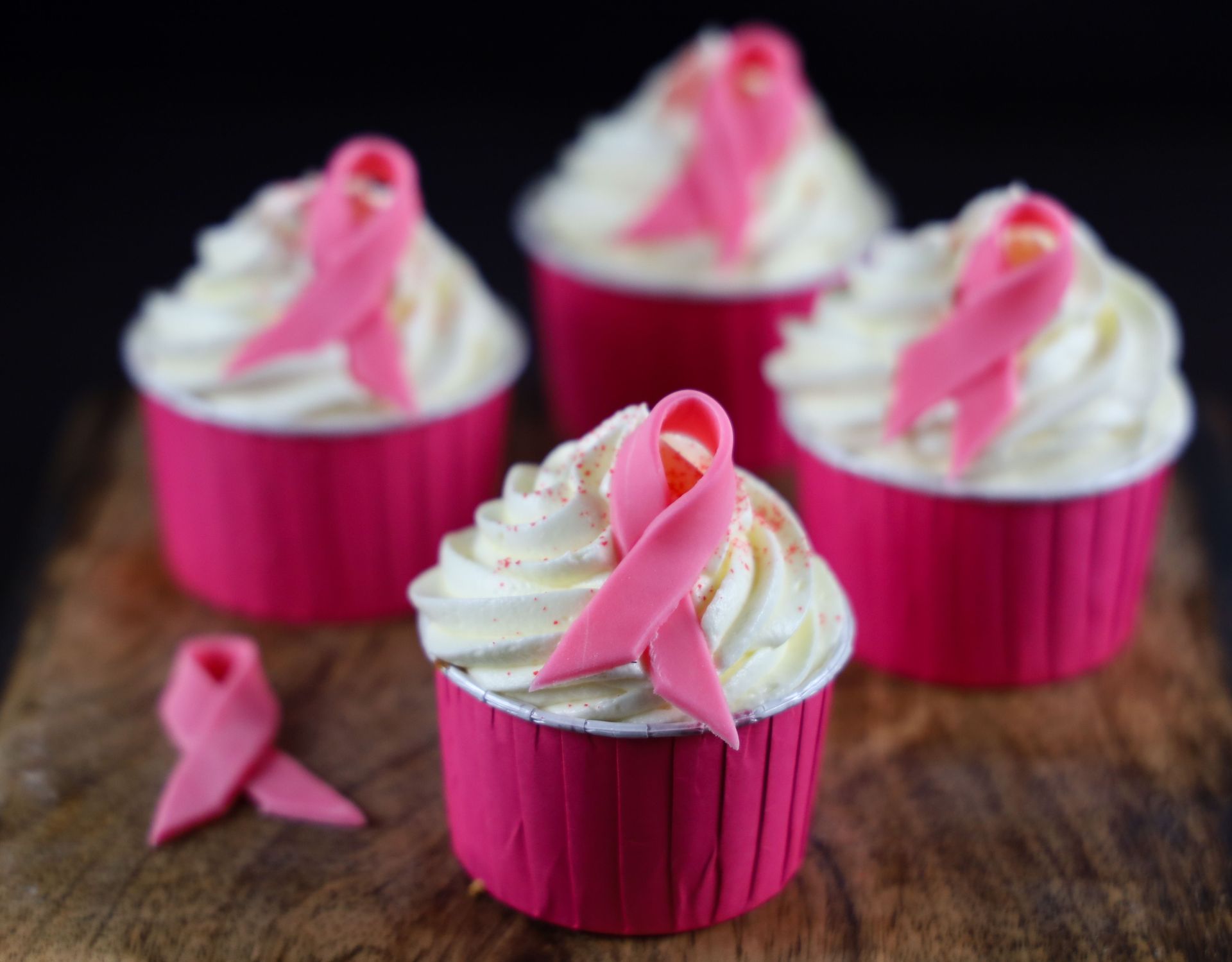 pink-ribbon-cupcakes-1.jpg