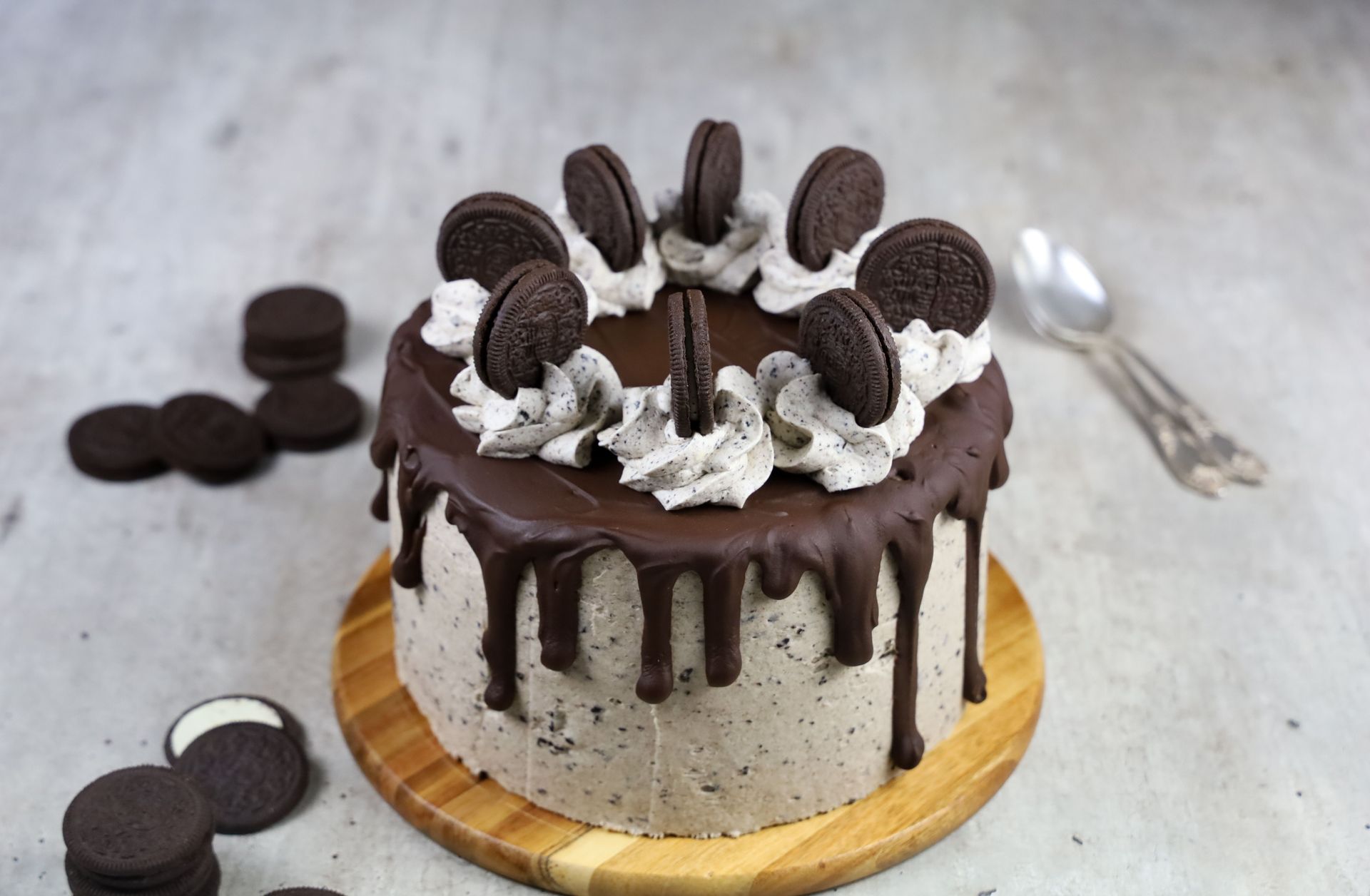 τούρτα σοκολάτα με μπισκότα oreo.jpg