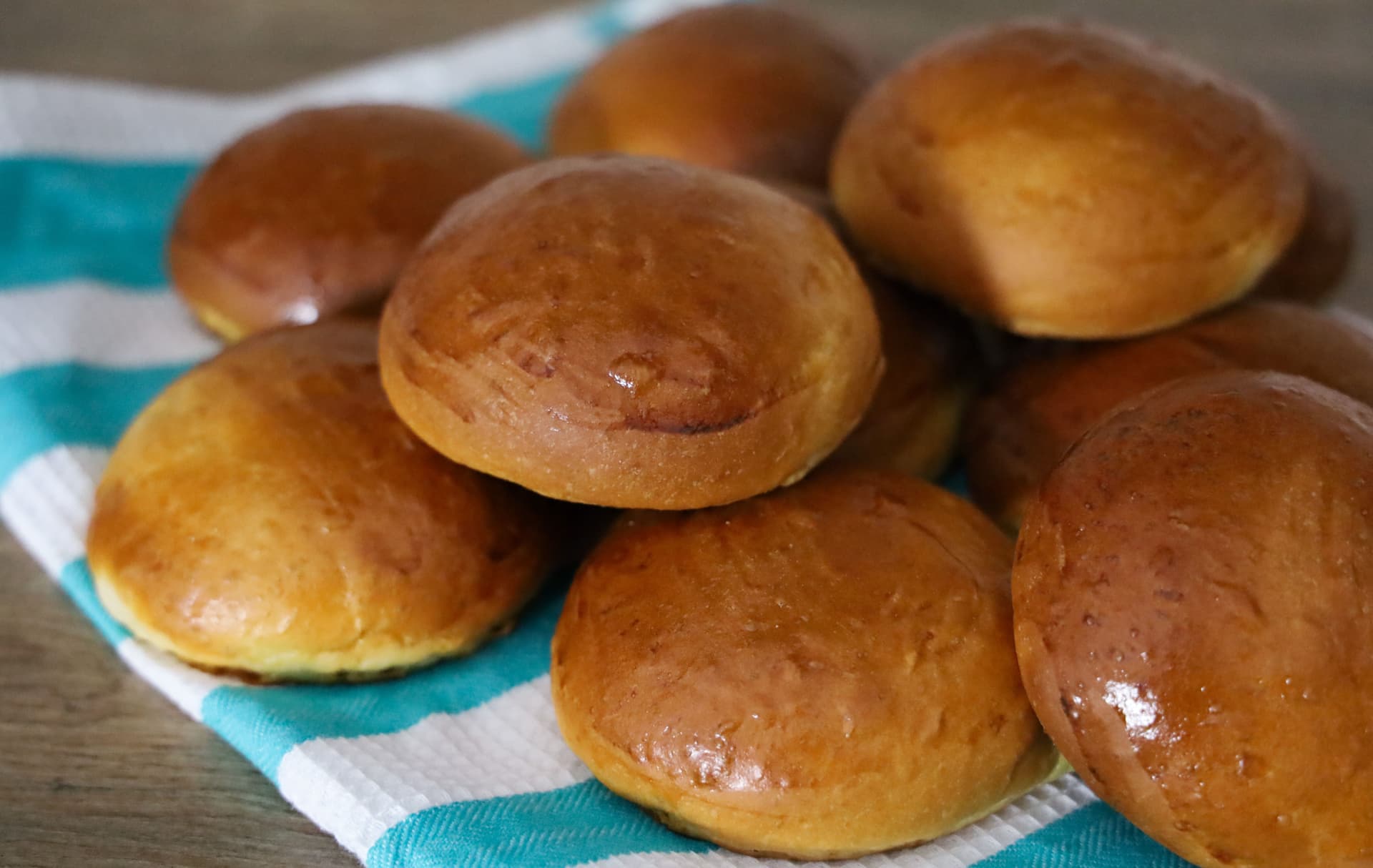 Ψωμάκια brioche – φωτογραφία 3