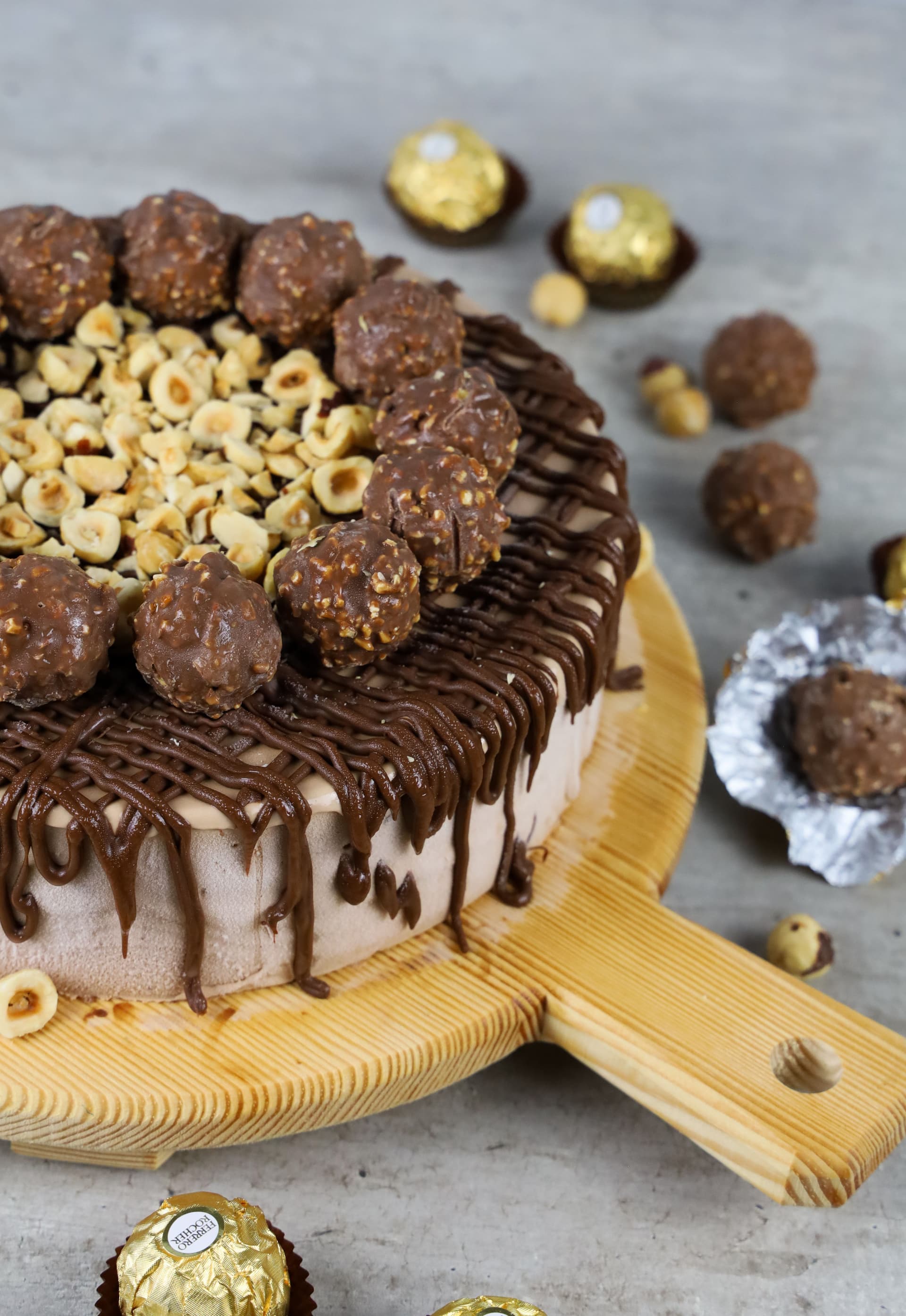 Tούρτα παγωτό Ferrero – φωτογραφία 1