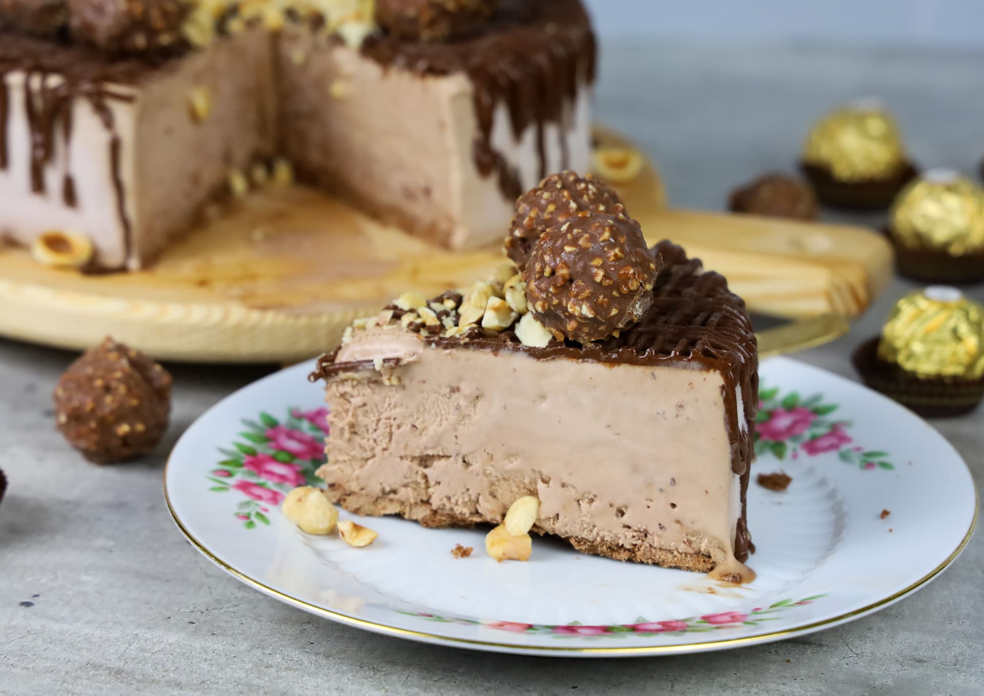 Tούρτα παγωτό Ferrero – φωτογραφία 2
